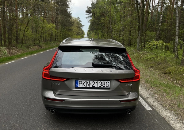 Volvo V60 cena 99900 przebieg: 126000, rok produkcji 2019 z Konin małe 191